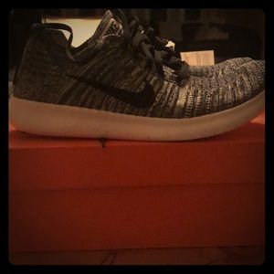 Nike RN Flyknit sneakers